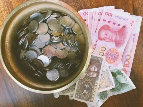 渣打银行张荧：丰富投资产品及汇率避险工具 助力人民币支付结算更加便利(2024年11月14日)